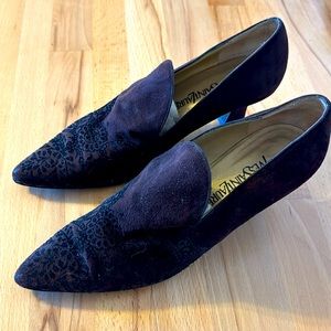 Vintage Yves St Laurent Queen Brown Velvet Court Shoes EUC 1990's 7.5 Italy 🇮🇹